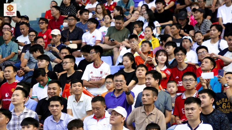 Fan MU Việt Nam cùng đi xem giải đấu